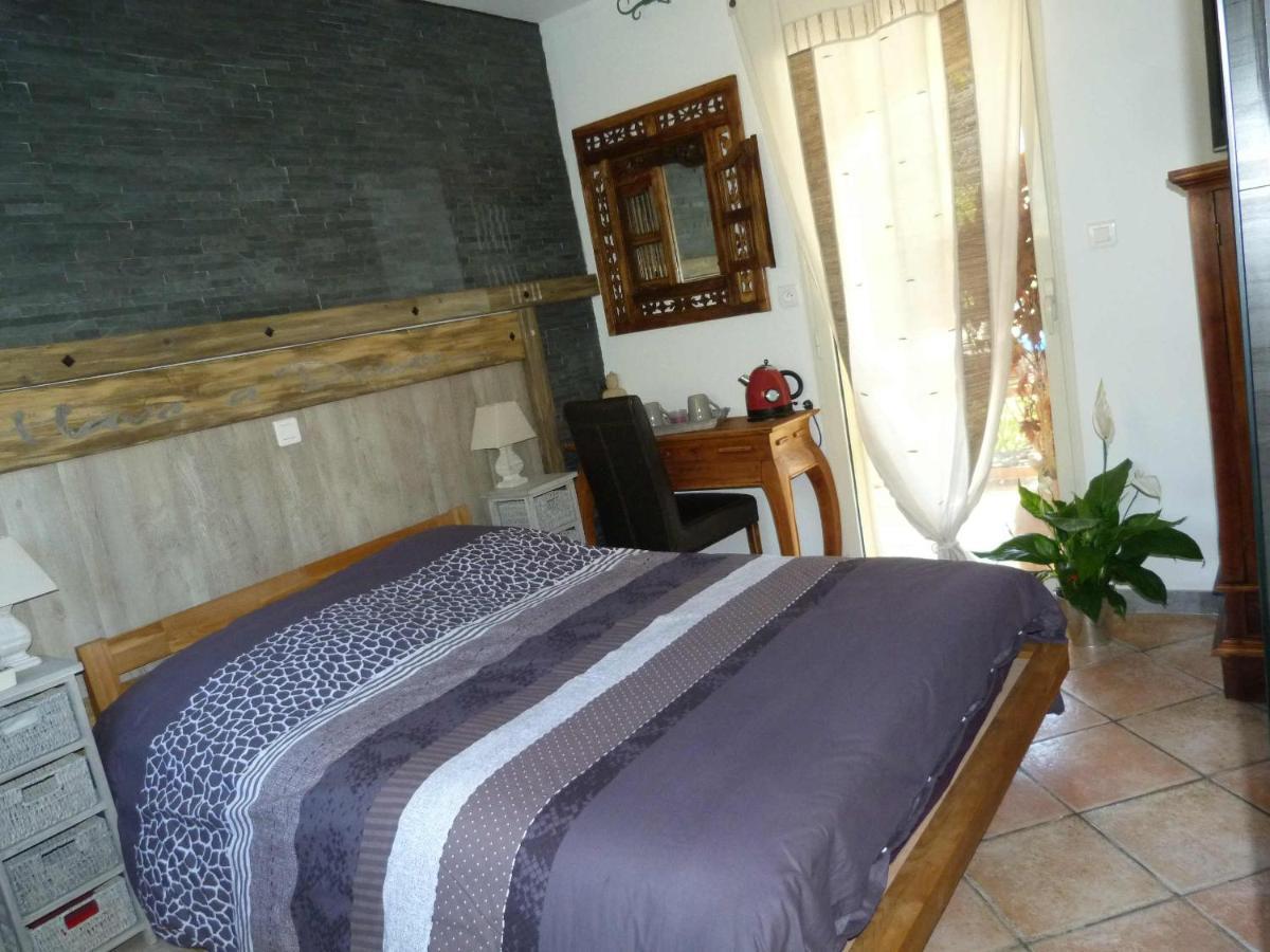 Les Bambous B&B Levens Extérieur photo