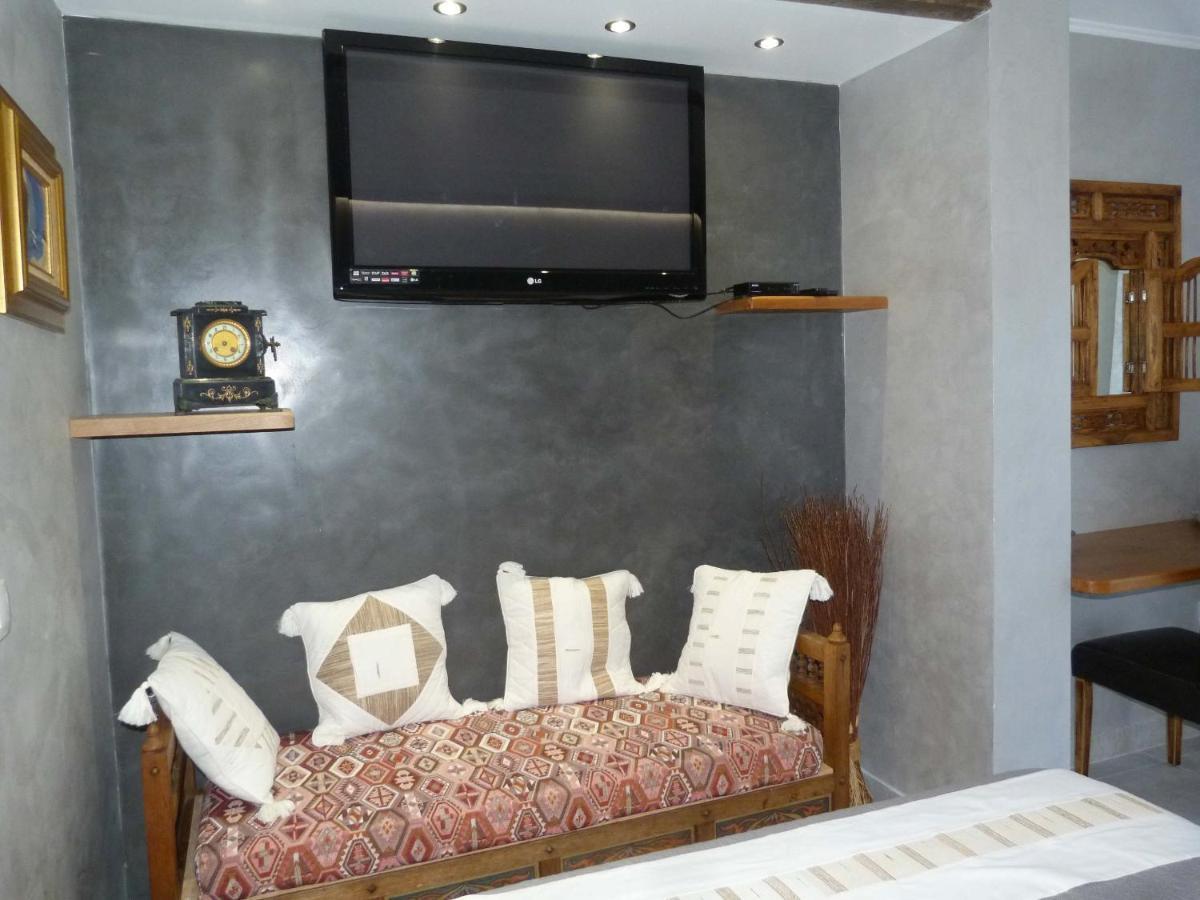 Les Bambous B&B Levens Extérieur photo