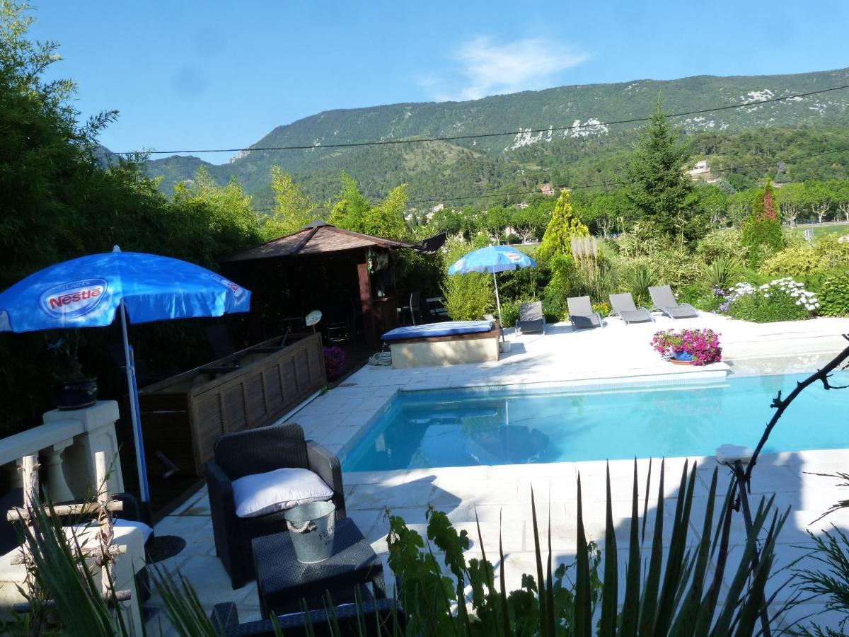 Les Bambous B&B Levens Extérieur photo