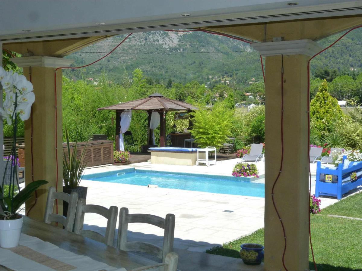 Les Bambous B&B Levens Extérieur photo